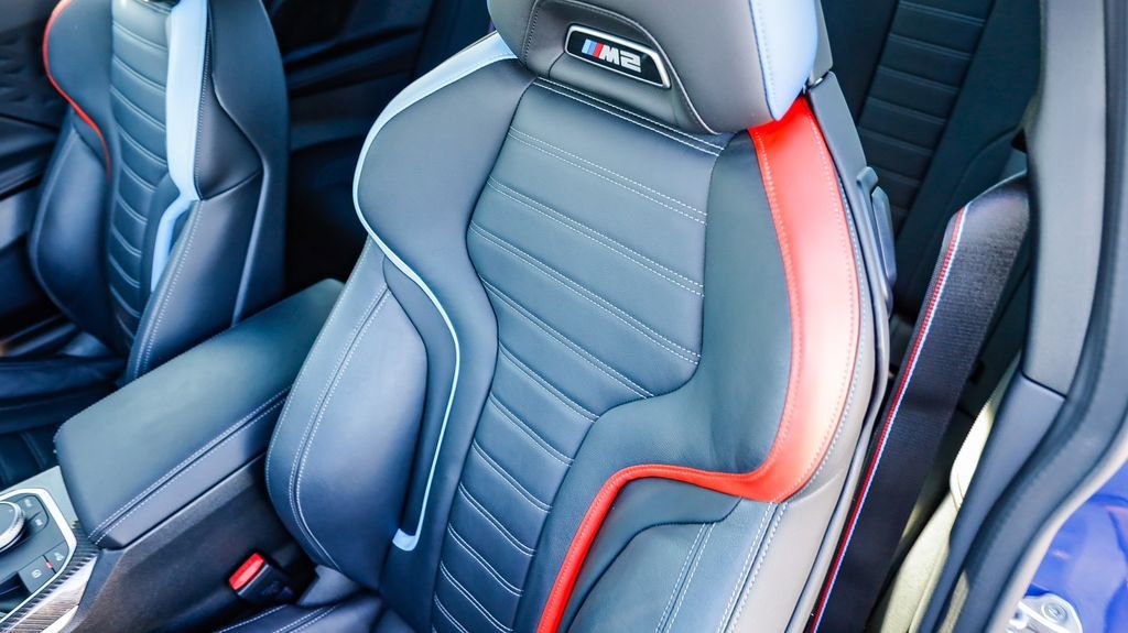 Used 2025 BMW M2 w/ Lighting Package image 29