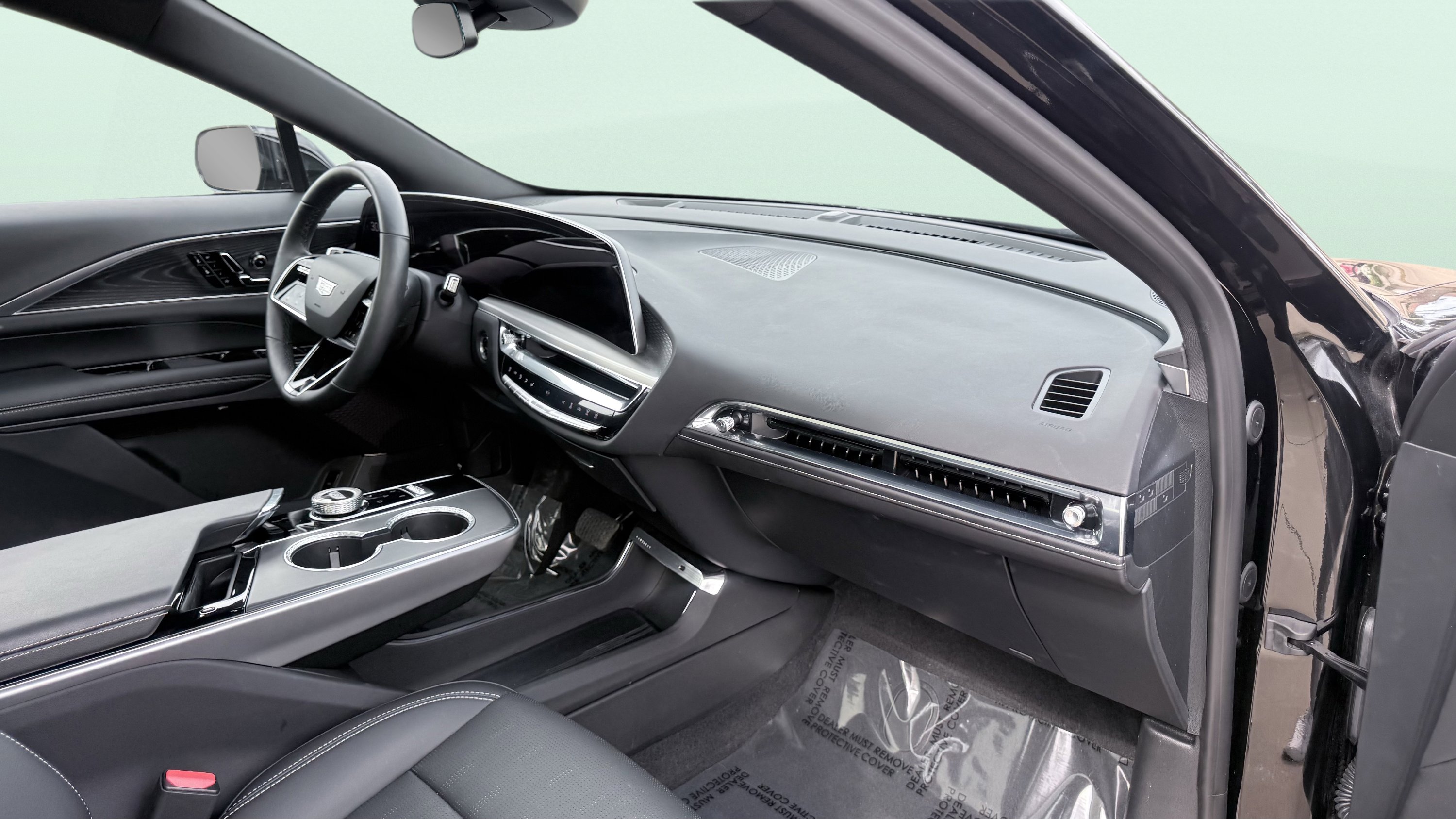 Used 2025 Cadillac Lyriq Luxury AWD/4WD image 45
