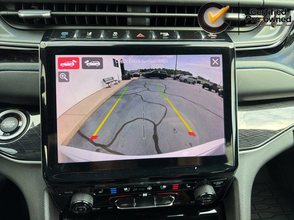 Used 2022 Jeep Grand Cherokee Trailhawk AWD/4WD image 99