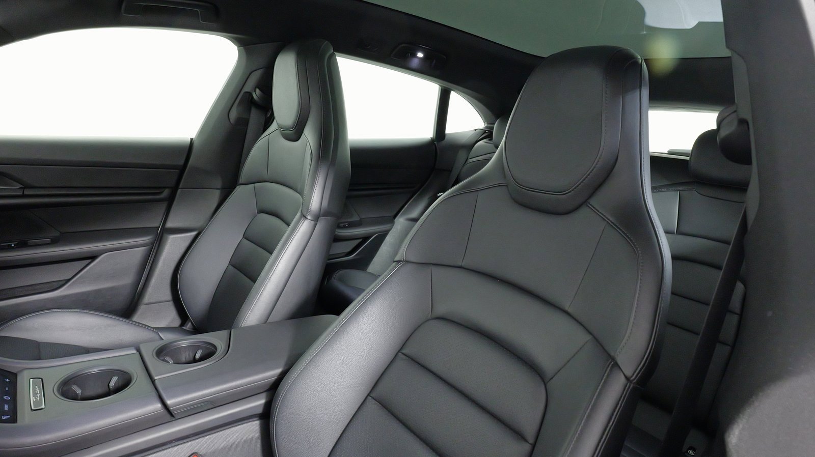 Used 2023 Porsche Taycan 4 Cross Turismo image 32