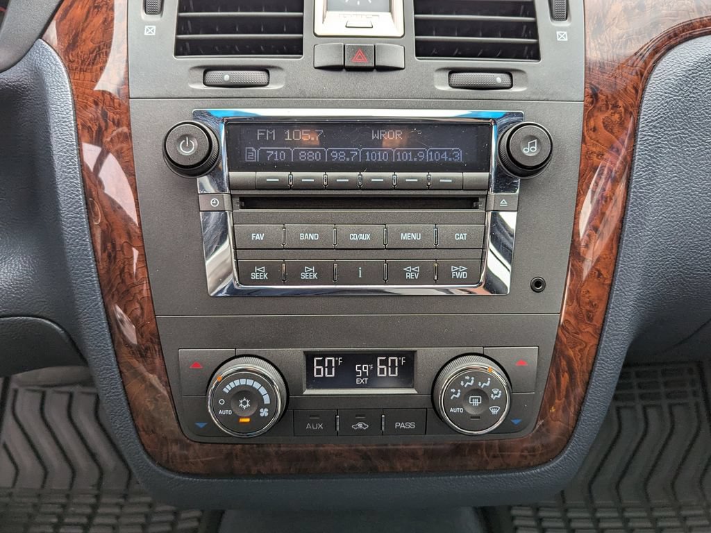Used 2007 Cadillac DTS FWD image 22