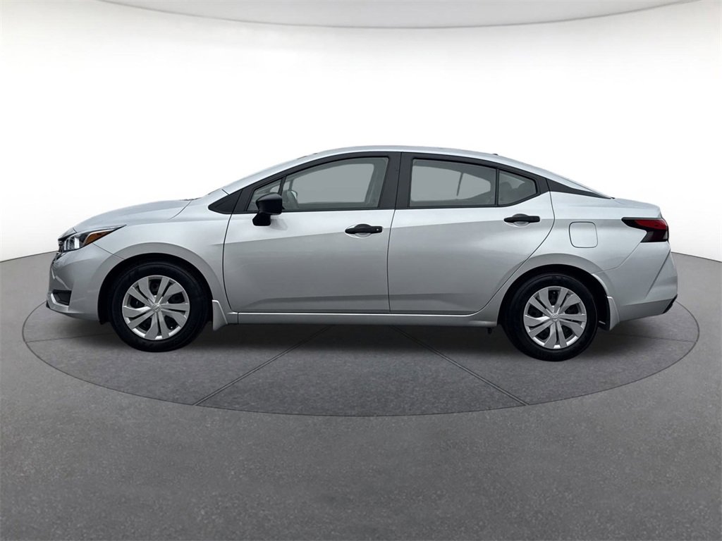 Used 2024 Nissan Versa S w/ Electronics Package image 2