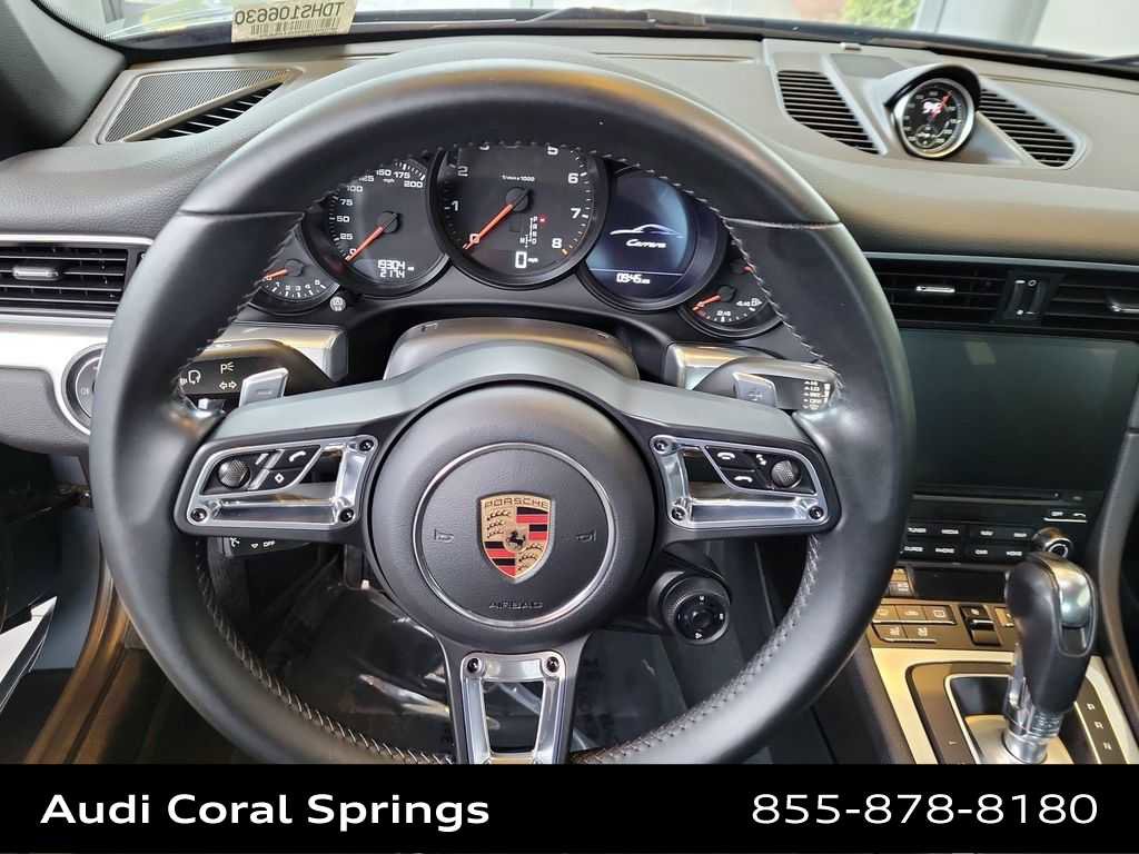 Used 2017 Porsche 911 Carrera image 15