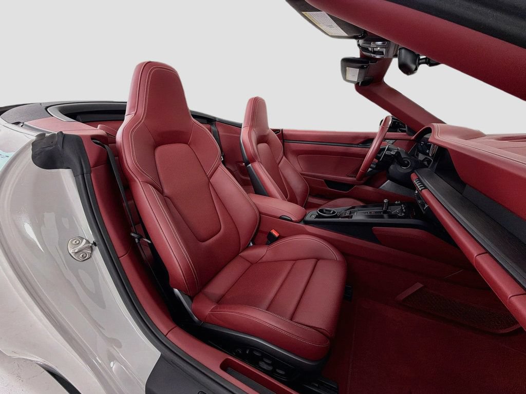 Certified 2023 Porsche 911 Cabriolet image 28