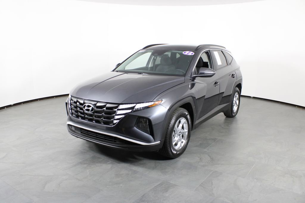 Used 2022 Hyundai Tucson SEL w/ Cargo Package image 2