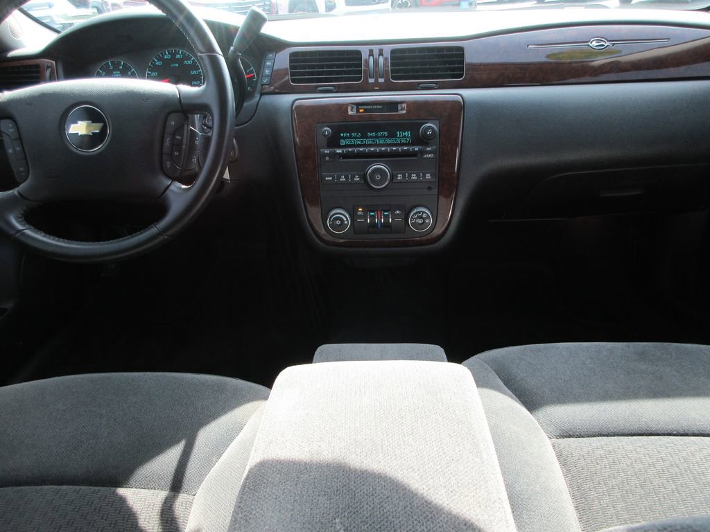 Certified 2011 Chevrolet Impala LT image 14