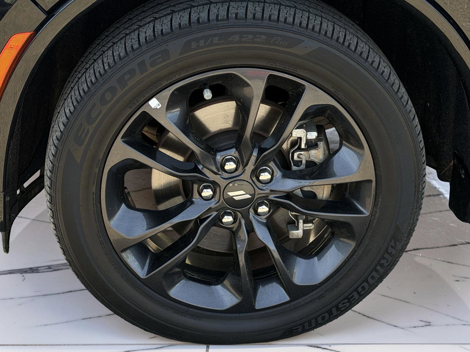 Used 2024 Dodge Durango SXT w/ SXT Blacktop Group image 4