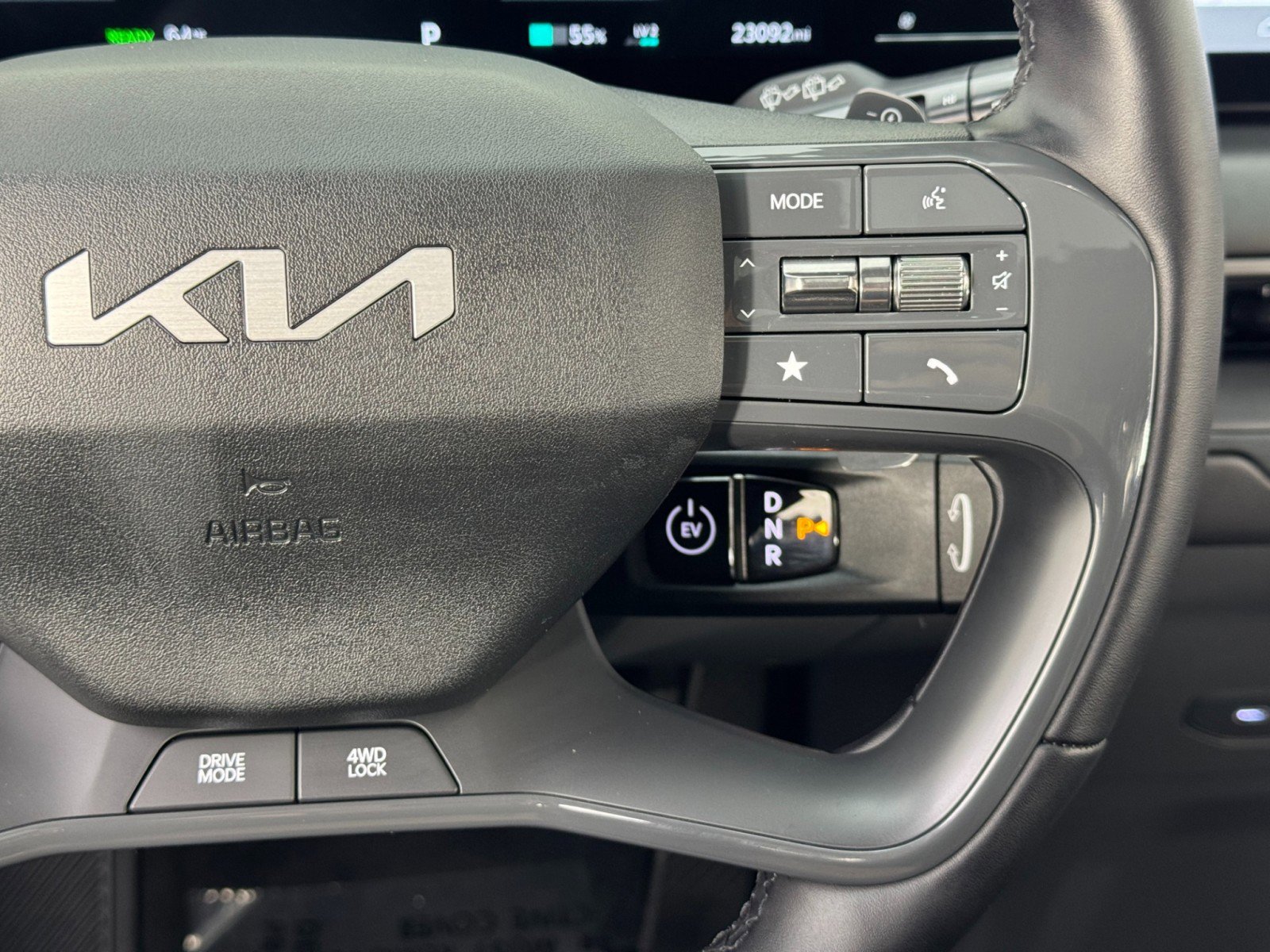 Used 2024 Kia EV9 Wind image 22