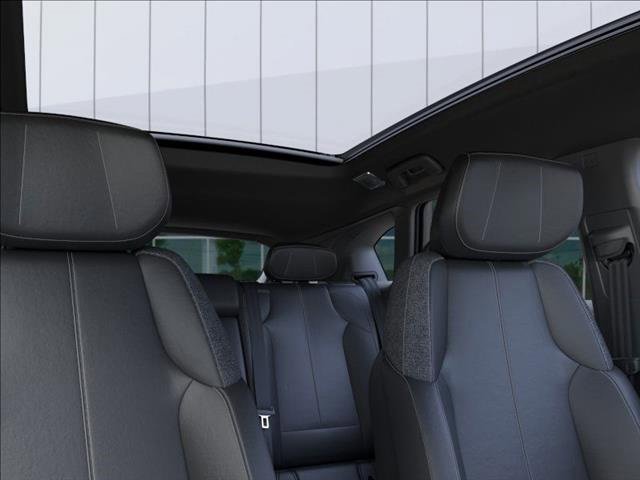 New 2026 Cadillac Optiq Luxury 1 image 24