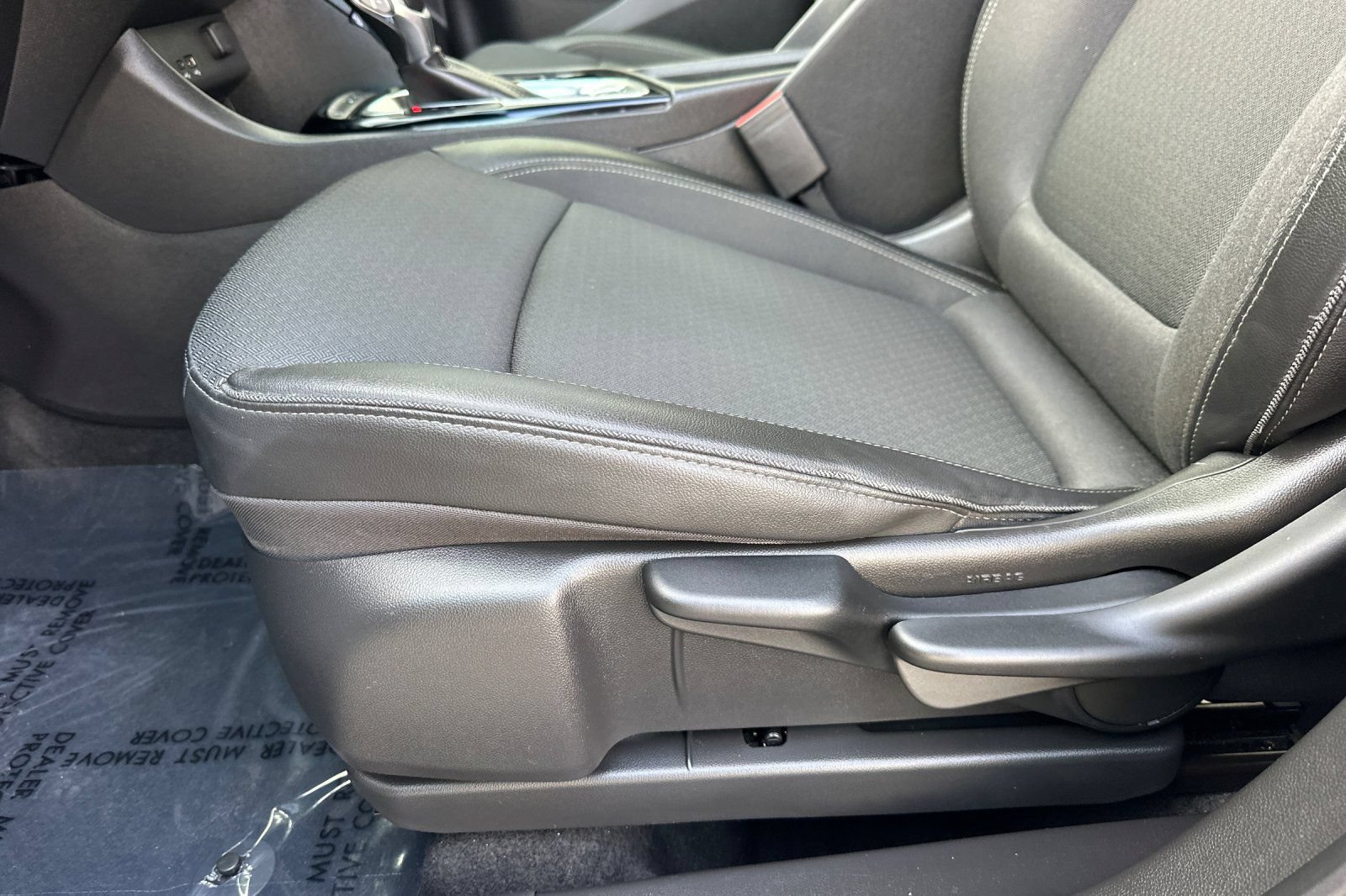 Certified 2024 Buick Encore GX Preferred FWD image 13
