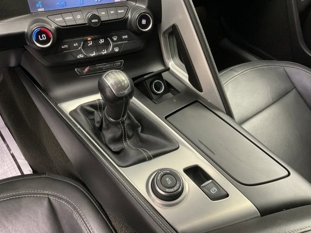 Used 2014 Chevrolet Corvette Stingray Coupe RWD image 17