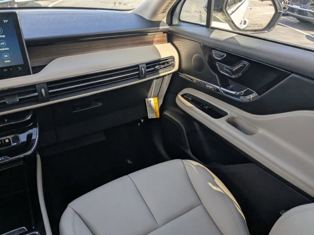 New 2026 Lincoln Corsair Grand Touring image 20