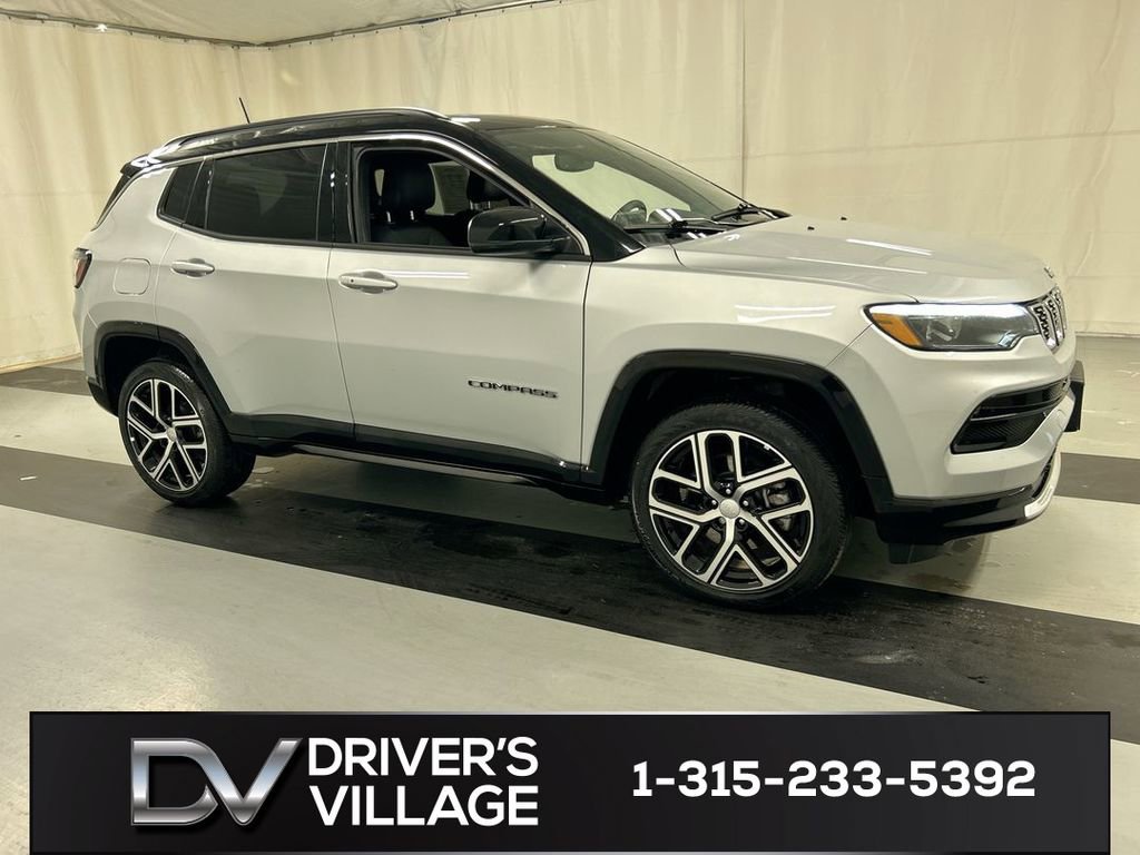 Used 2024 Jeep Compass Limited w/ Elite Group image 1