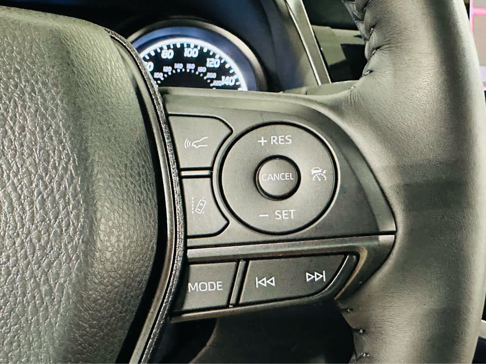 Certified 2023 Toyota Camry SE w/ Cold Weather Package FWD image 17
