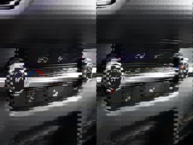 New 2026 MAZDA CX-30 AWD 2.5 S w/ Select Sport Pkg image 37