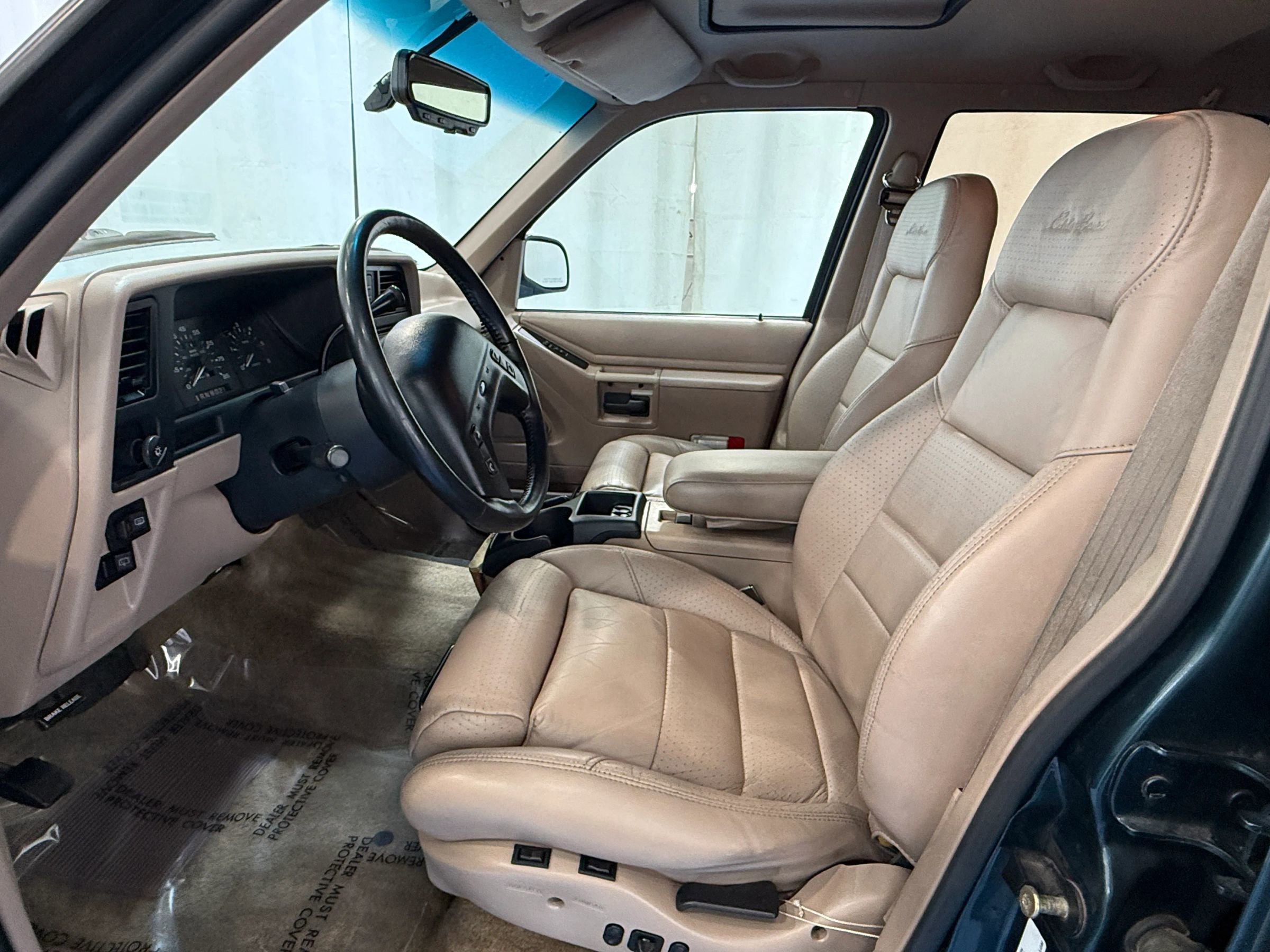 Used 1994 Ford Explorer 4WD 4-Door image 21