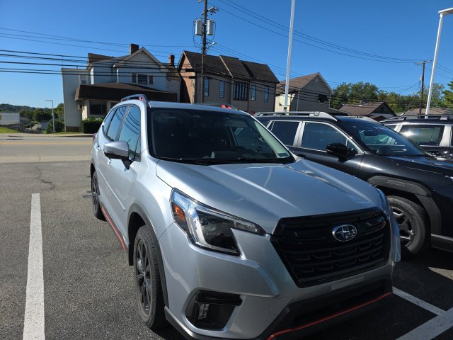 Used 2022 Subaru Forester Sport AWD/4WD image 3