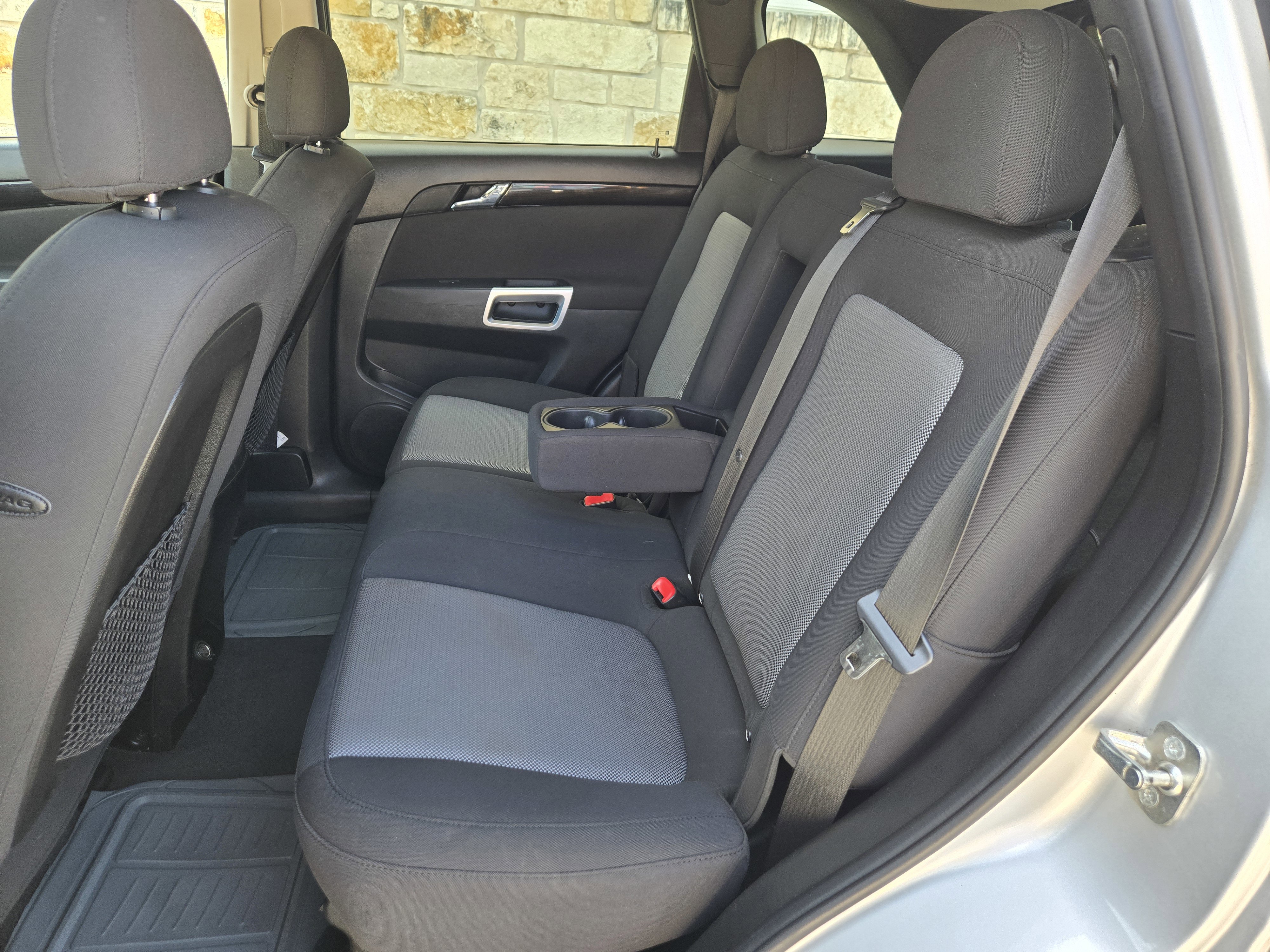 Used 2013 Chevrolet Captiva Sport LT FWD image 7