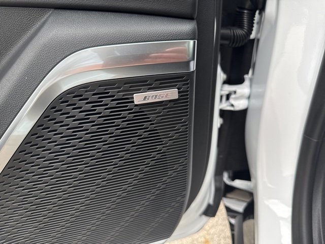 New 2026 Buick Enclave Sport Touring w/ Power Package image 32