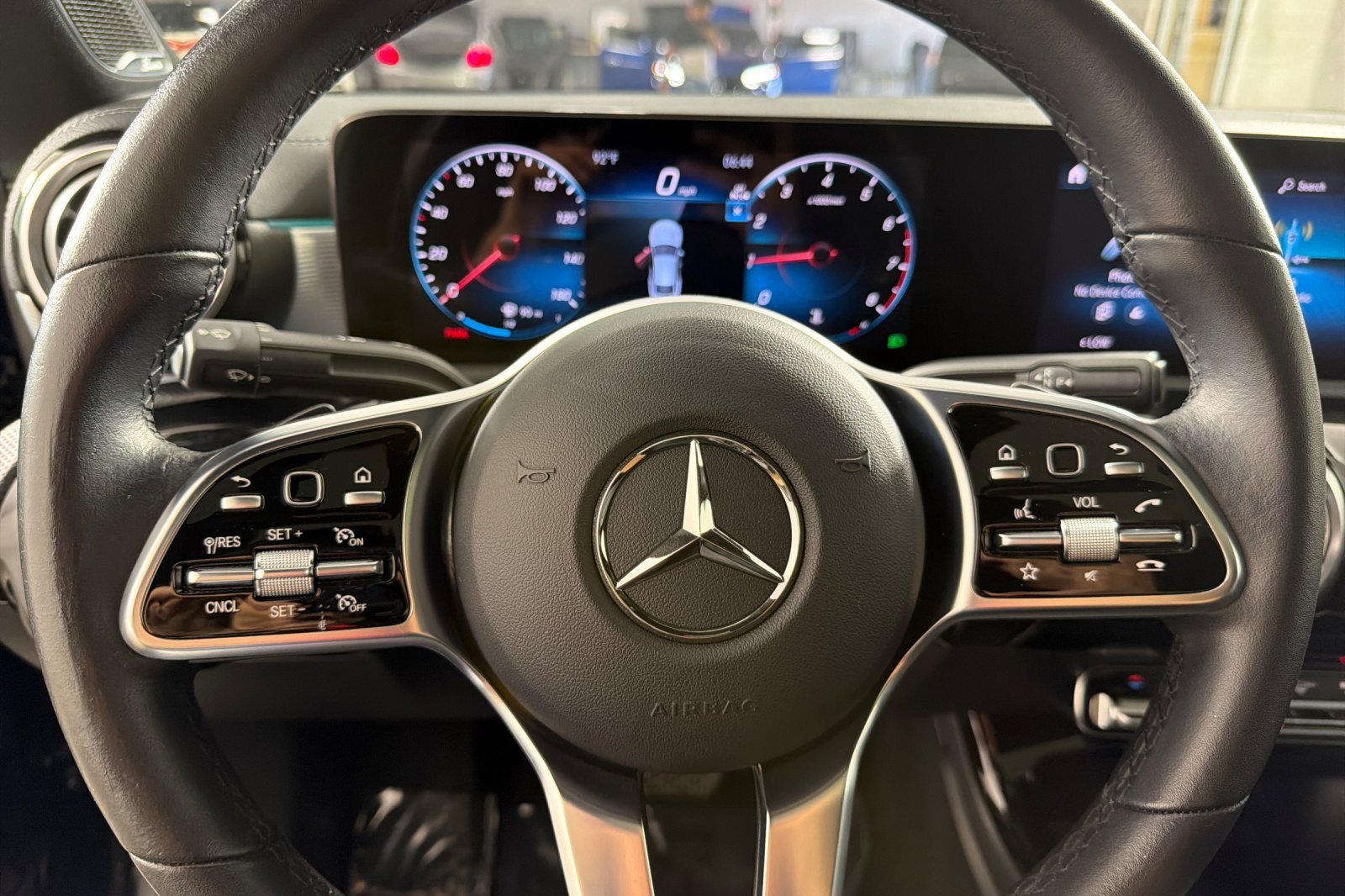 Used 2023 Mercedes-Benz CLA 250 w/ Premium Package image 21