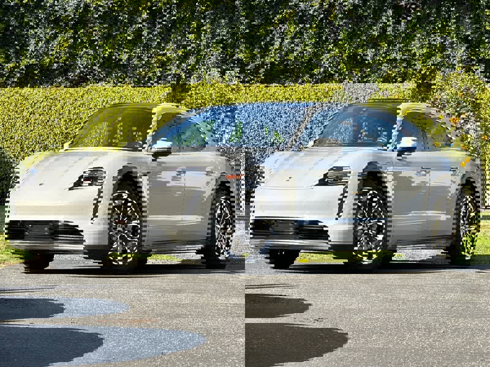 Used 2022 Porsche Taycan 4S