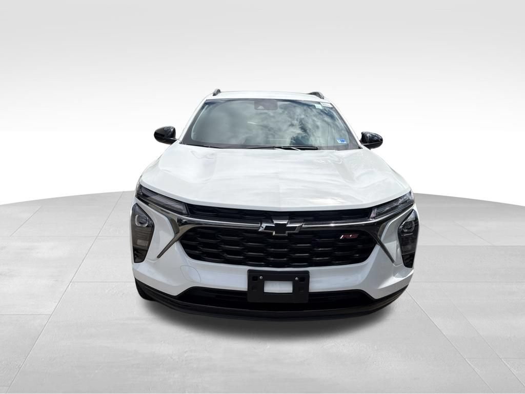 Used 2025 Chevrolet Trax RS FWD video 2