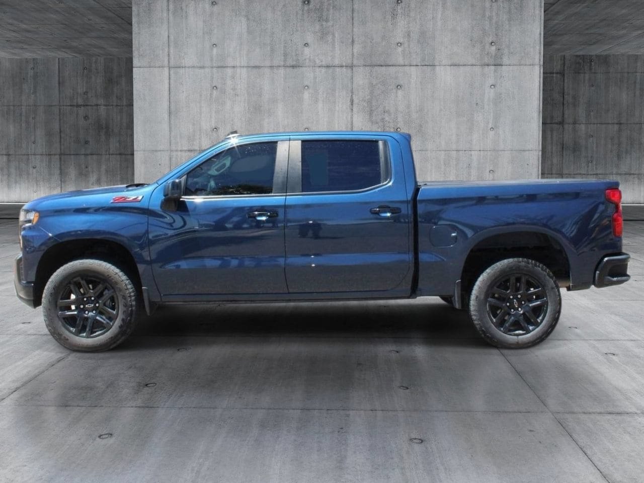 Used 2021 Chevrolet Silverado 1500 LT Trail Boss AWD/4WD image 4