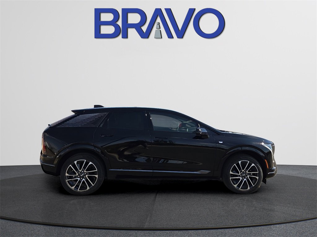 New 2025 Cadillac Optiq Sport 1 image 3