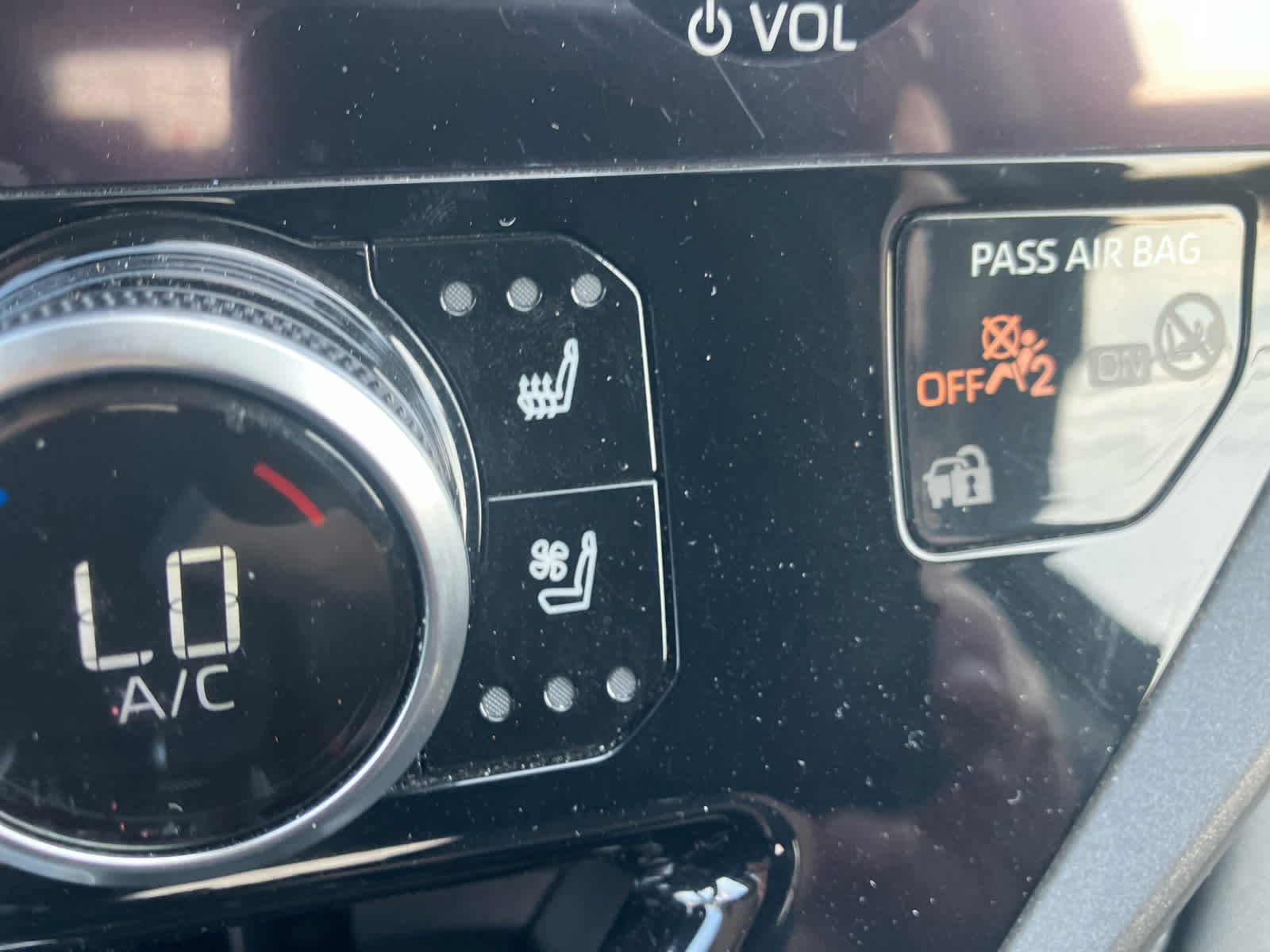 Used 2023 Toyota Highlander Limited image 30