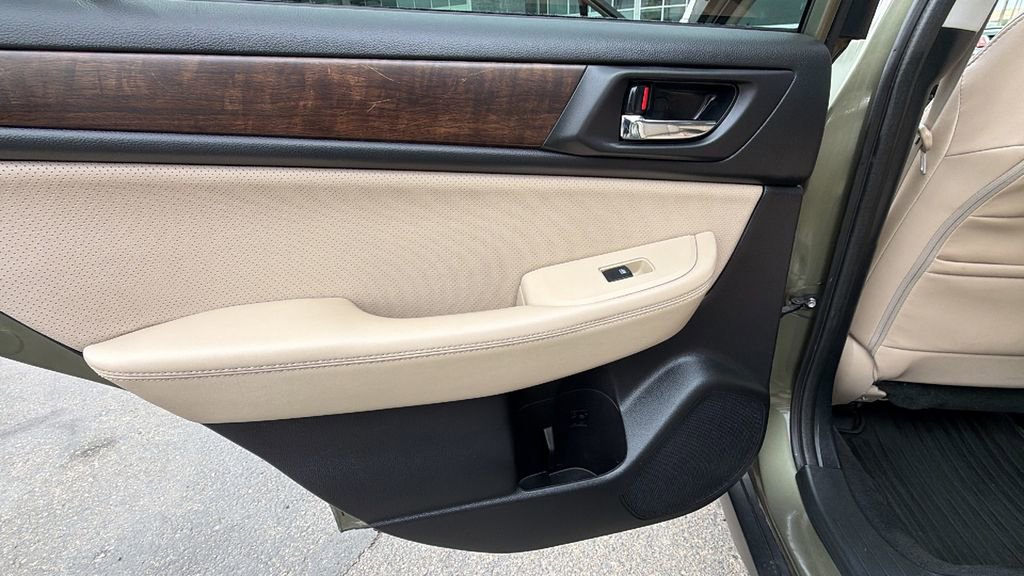 Used 2017 Subaru Outback 2.5i Limited image 14