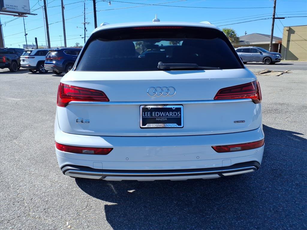 Used 2021 Audi Q5 Prestige w/ Prestige Package image 3