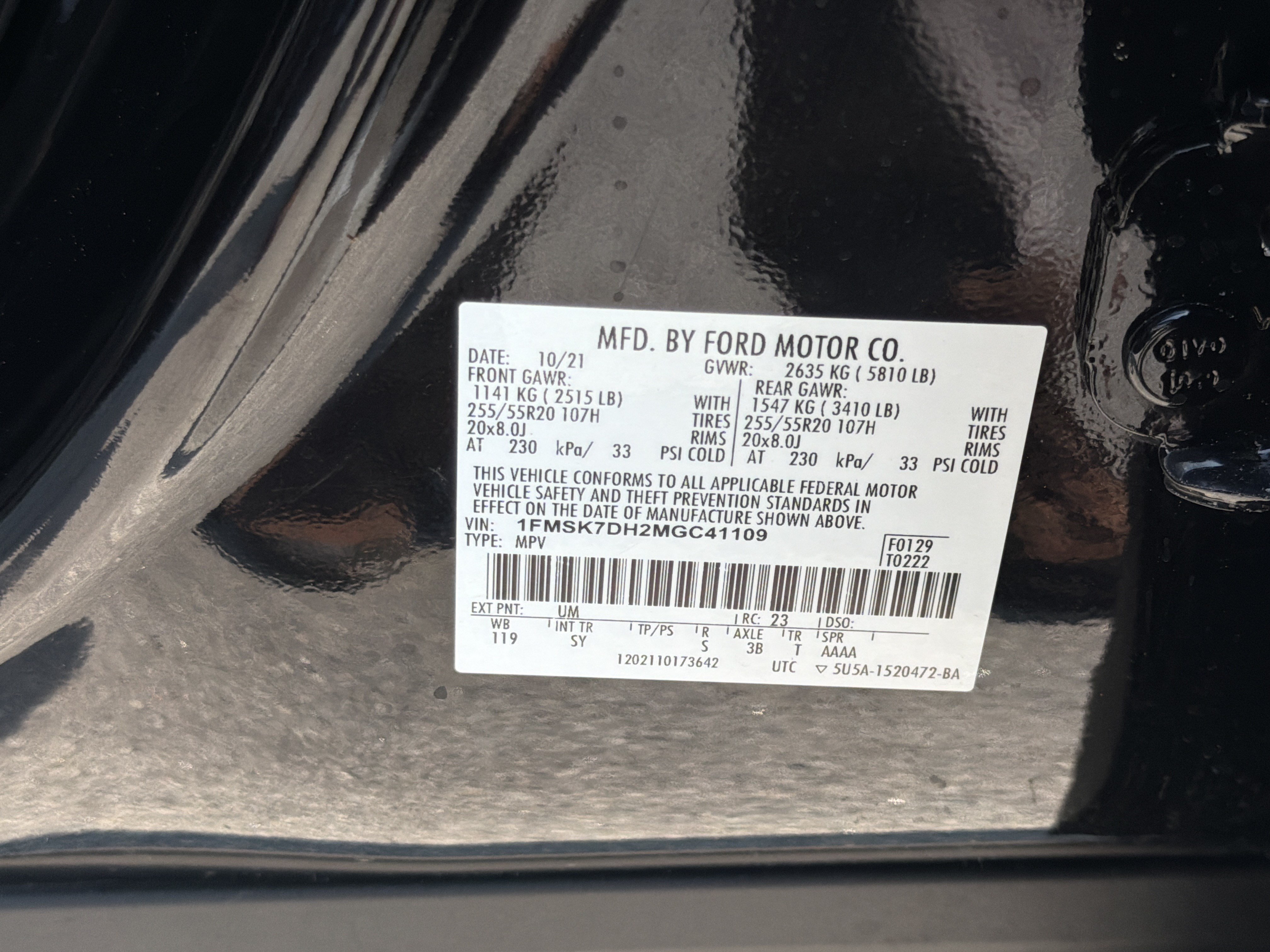 Used 2021 Ford Explorer XLT w/ Equipment Group 202A RWD image 32