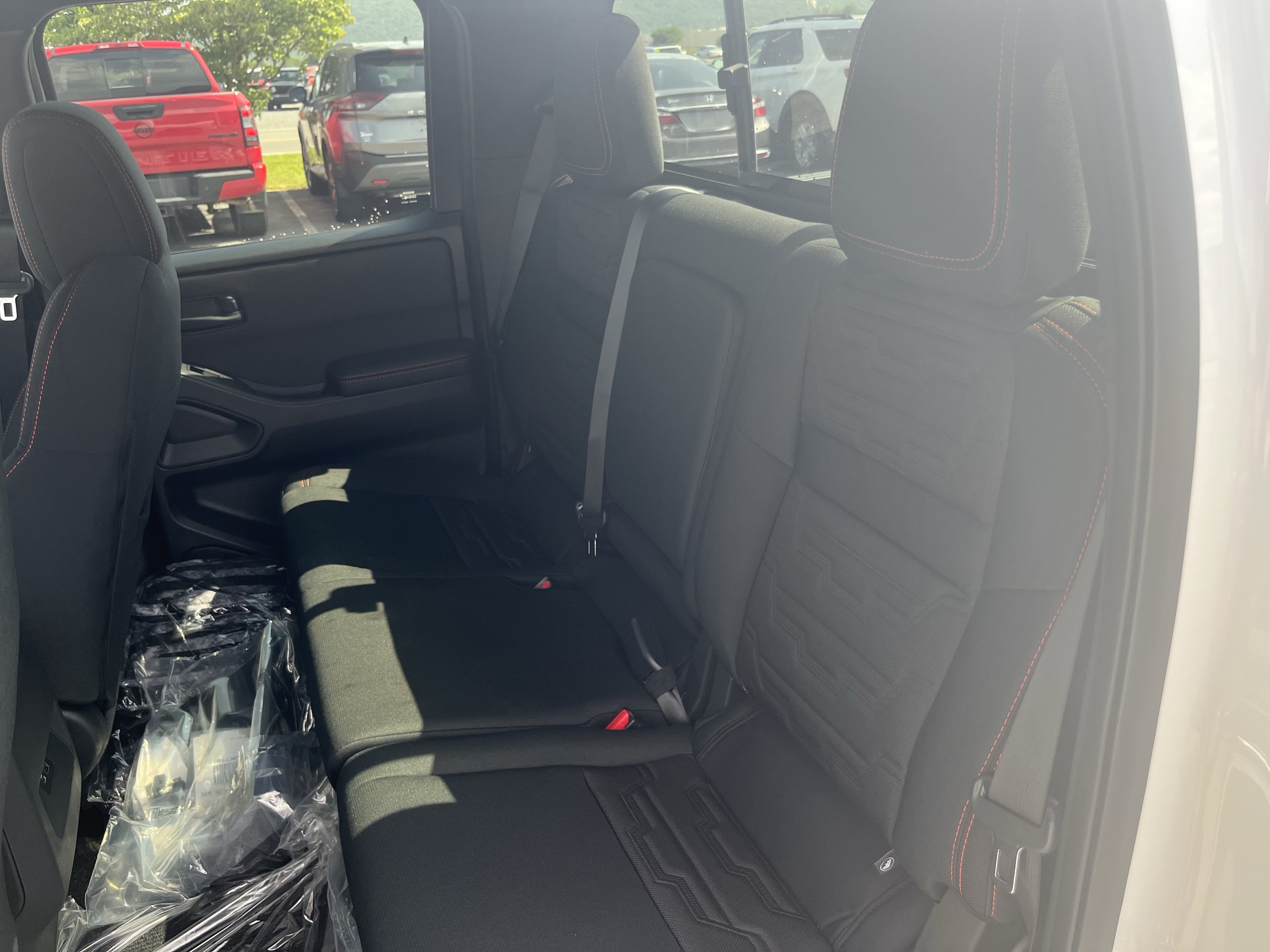 New 2026 Nissan Frontier PRO-4X w/ Tow Package AWD/4WD image 17