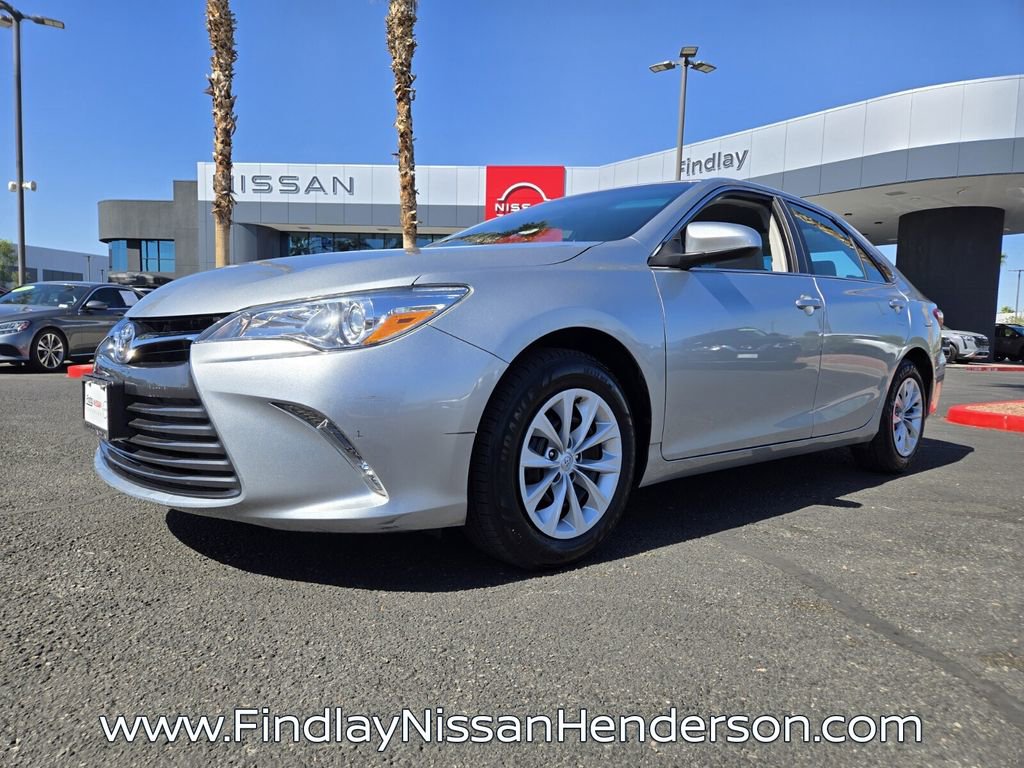 Used 2015 Toyota Camry LE FWD video 2