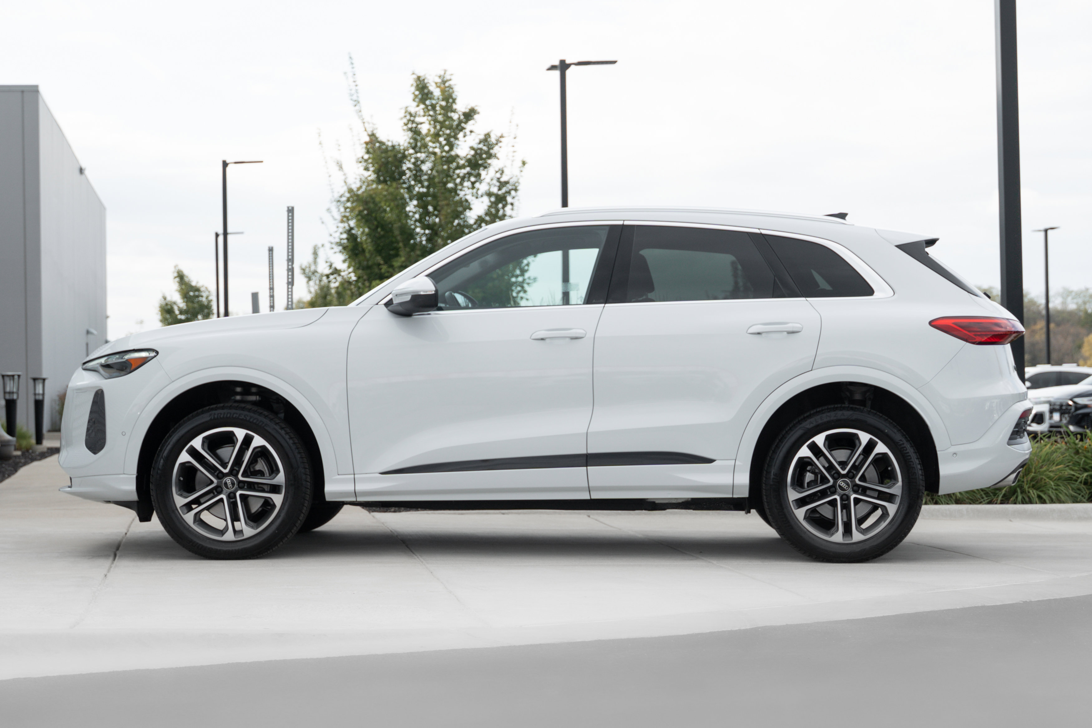 Certified 2025 Audi Q5 Premium Plus w/ Premium Plus image 6