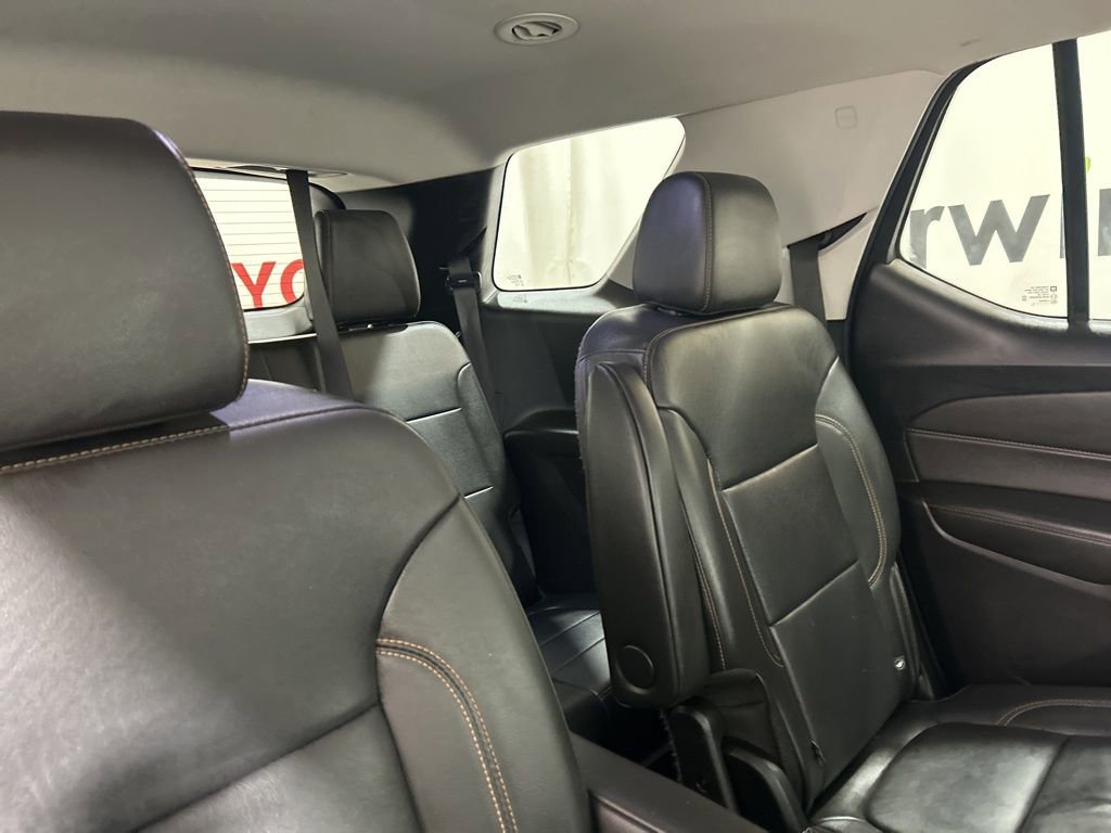 Used 2019 Chevrolet Traverse RS w/ LPO, Floor Liner Package image 17
