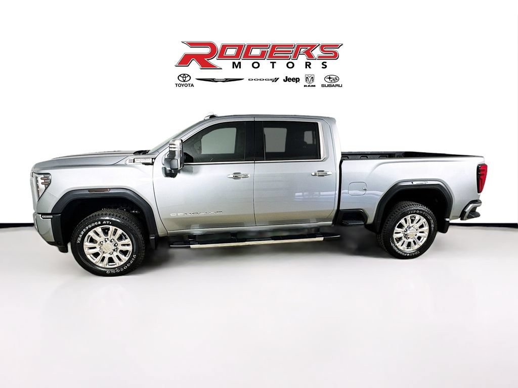Used 2026 GMC Sierra 2500 Denali w/ Denali Reserve Package AWD/4WD image 4