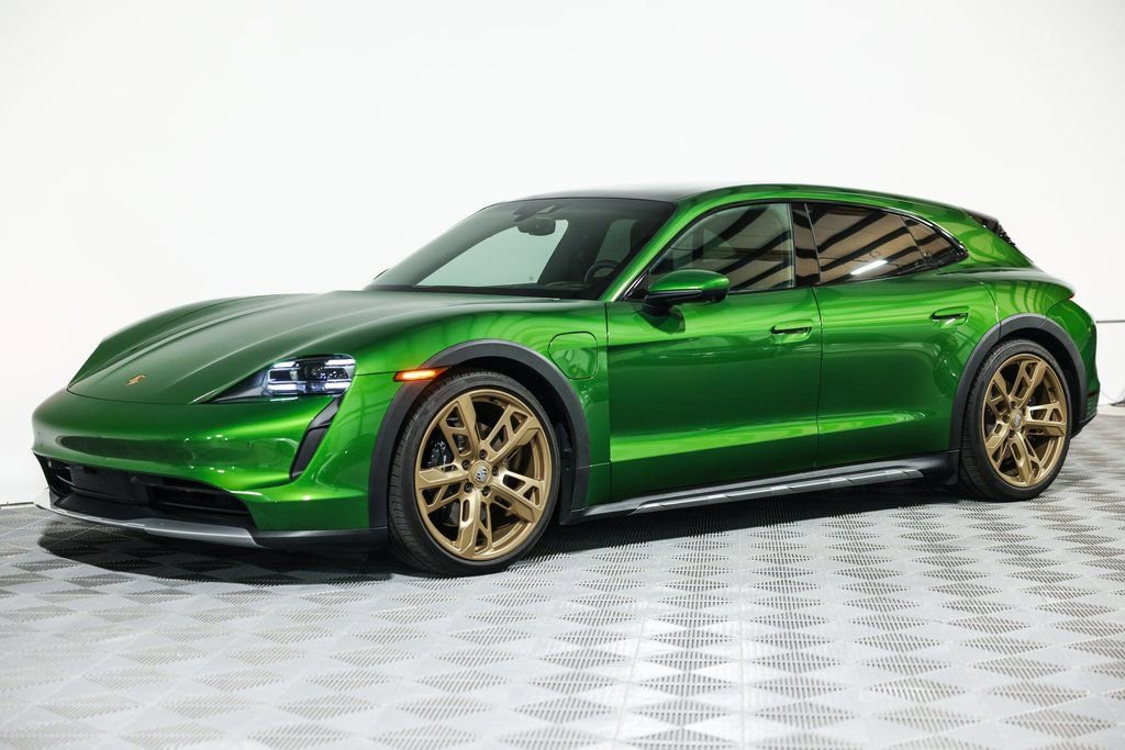 Used 2023 Porsche Taycan 4S AWD/4WD image 18
