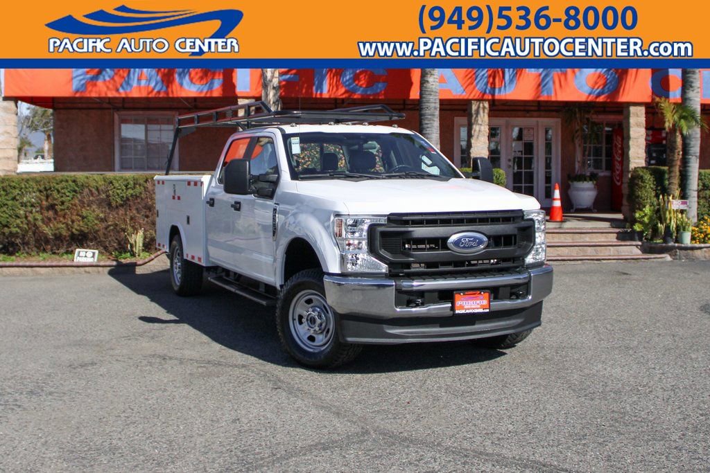 Used 2021 Ford F350 XL w/ Power Equipment Group AWD/4WD image 1
