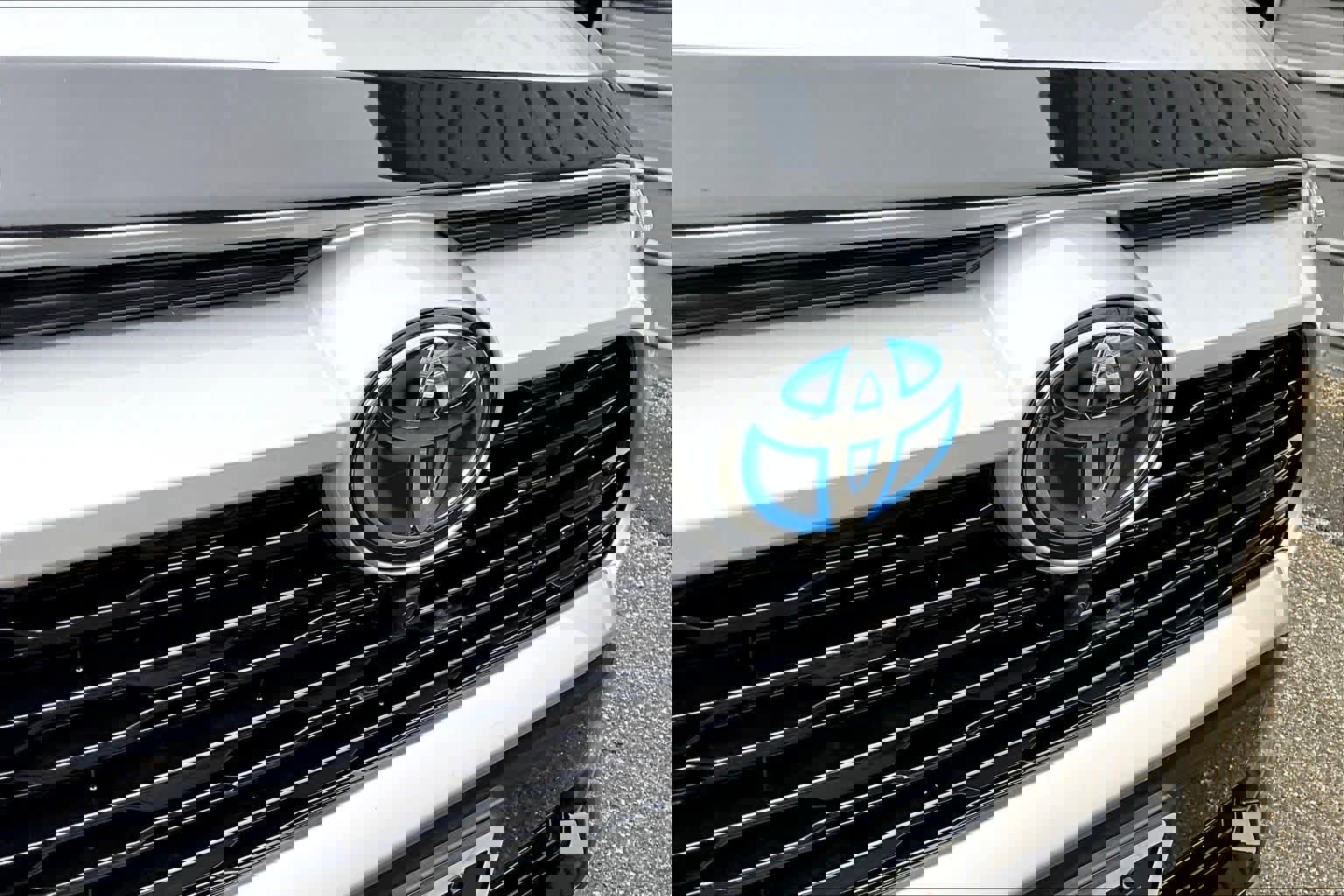 Used 2024 Toyota RAV4 XSE w/ Advanced Technology Package image 29