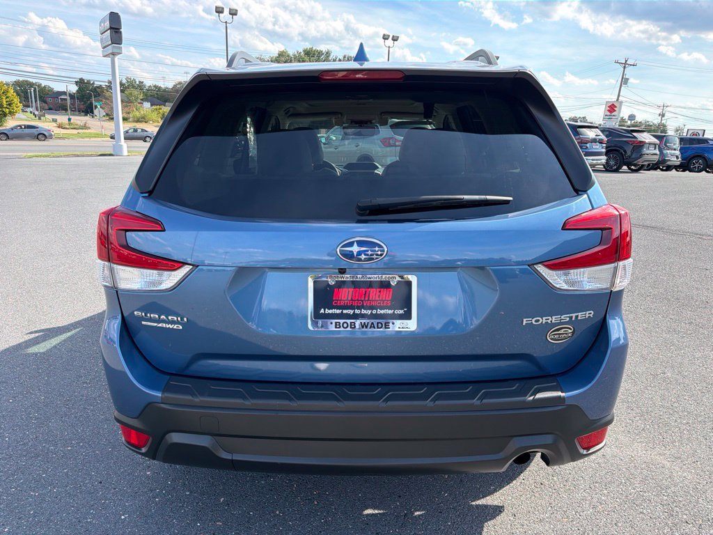 Used 2020 Subaru Forester Premium AWD/4WD image 4