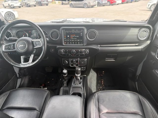Used 2023 Jeep Wrangler Unlimited Sahara w/ Cold Weather Group AWD/4WD image 13