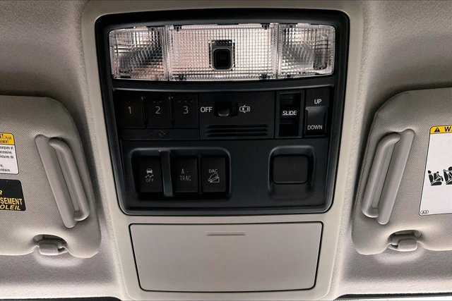 Used 2019 Toyota 4Runner SR5 Premium AWD/4WD image 35