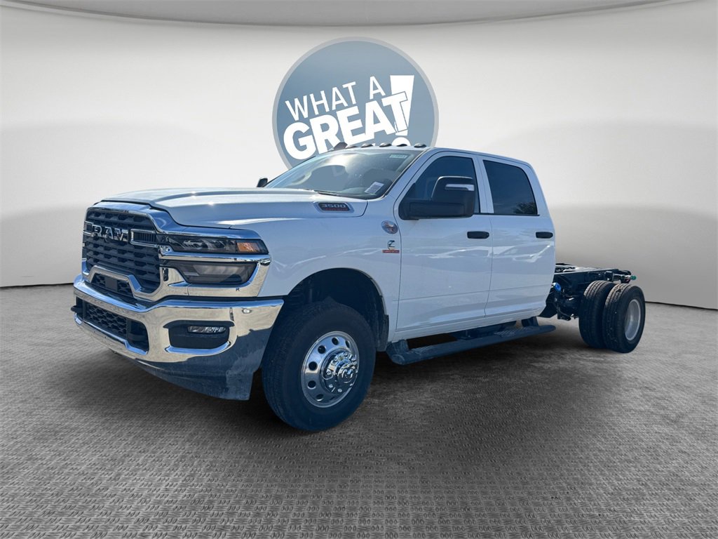 New 2026 RAM 3500 Tradesman w/ Chrome Appearance Group image 8