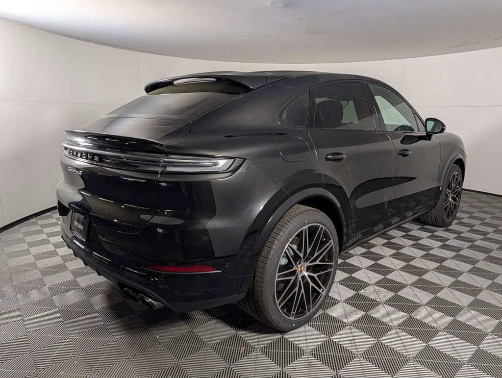 New 2026 Porsche Cayenne S image 7