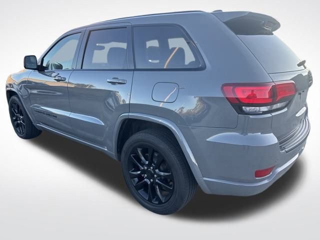 Used 2022 Jeep Grand Cherokee Laredo X image 7