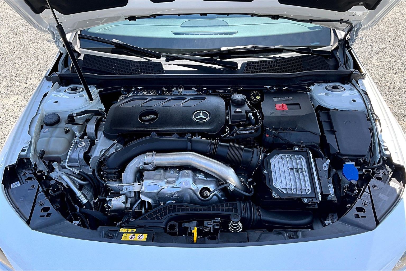 Used 2025 Mercedes-Benz CLA 250 4MATIC image 9