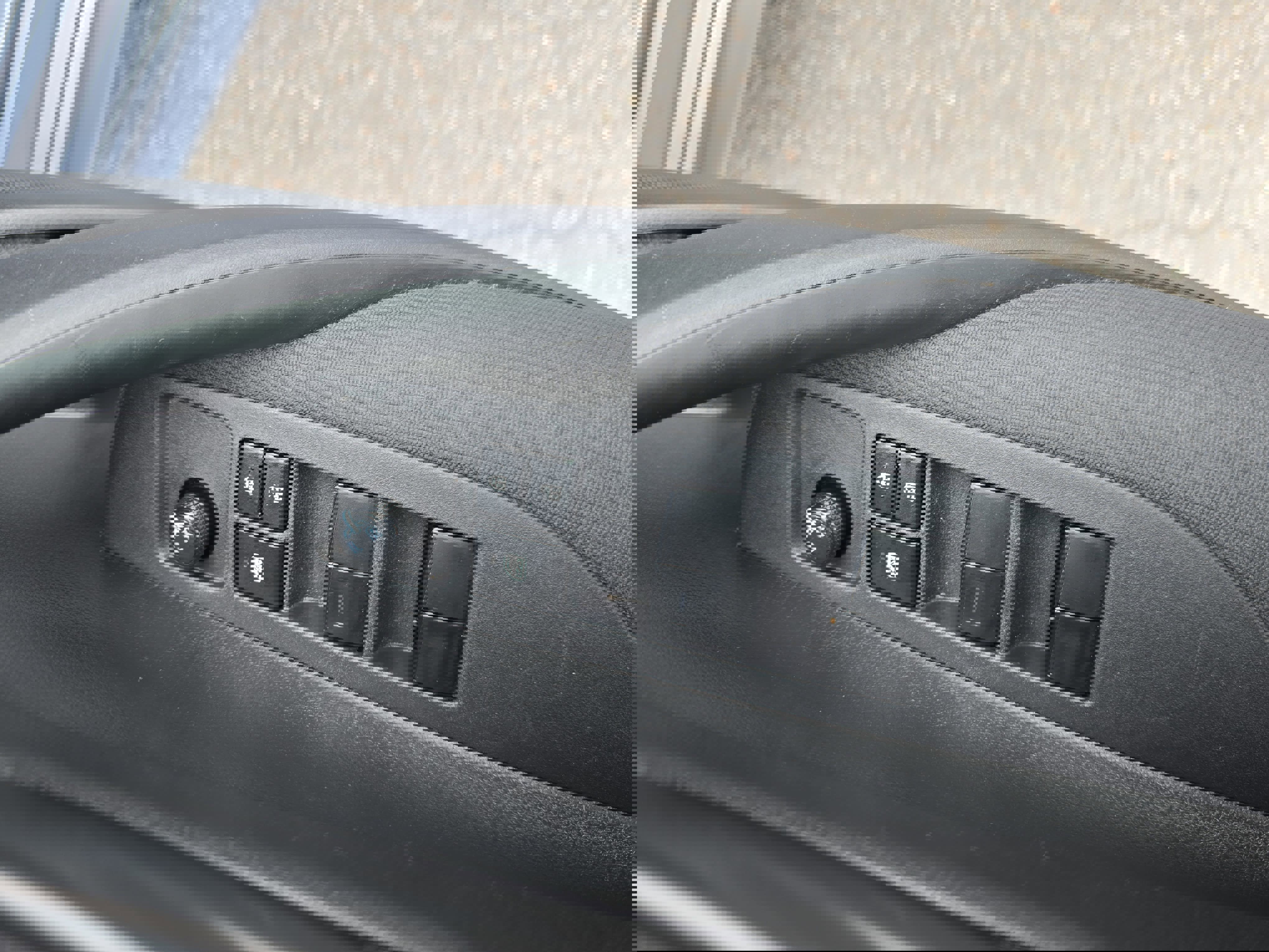 Used 2023 Toyota Corolla LE image 29