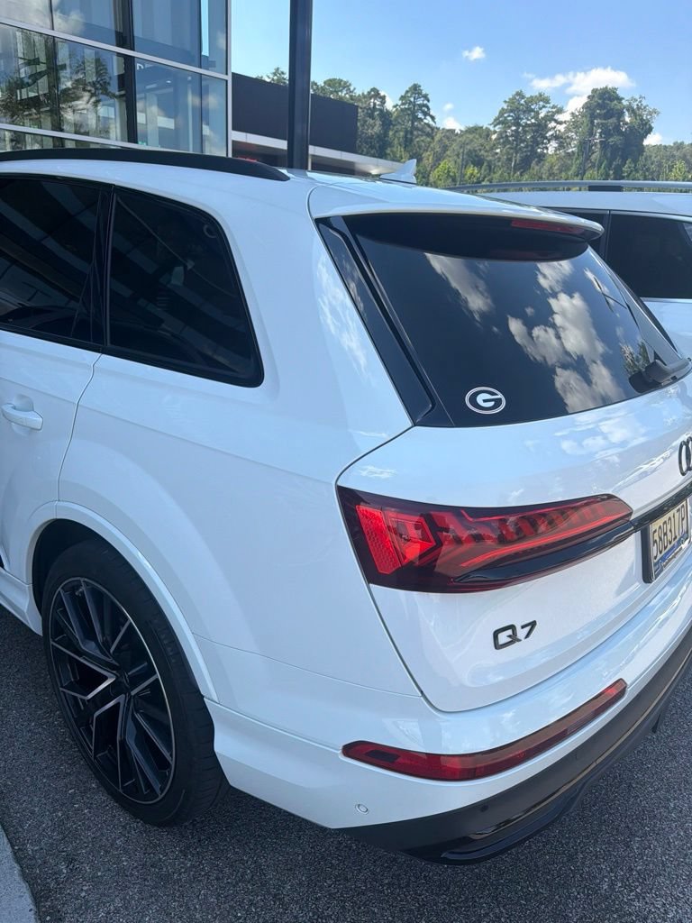 Used 2023 Audi Q7 3.0T Prestige AWD/4WD image 8