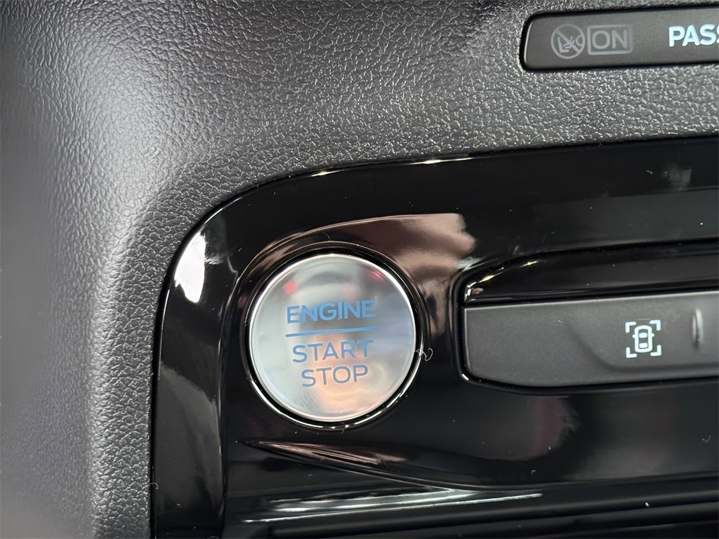 New 2026 Ford Escape ST-Line w/ Tech Pack #1 image 17